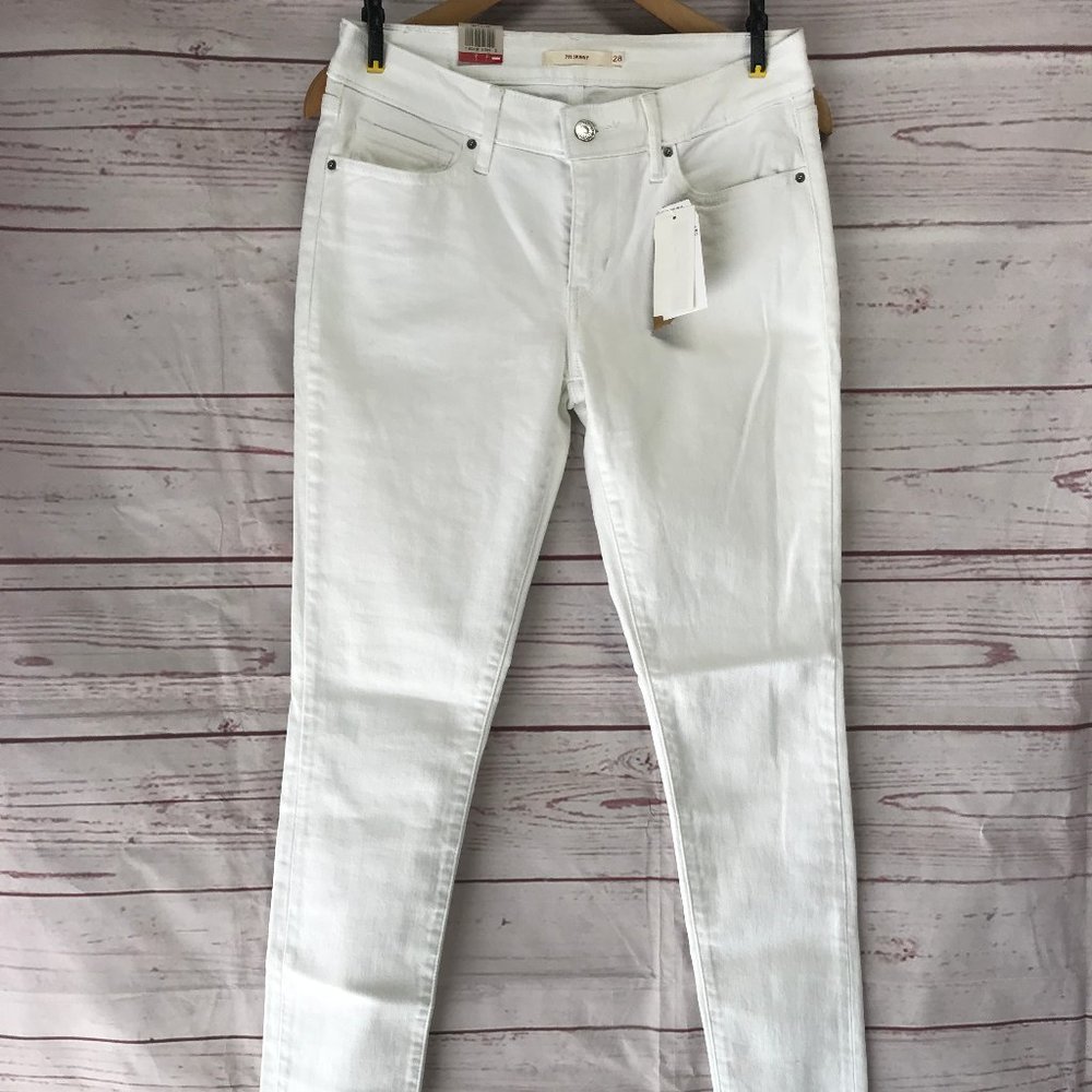 NWT Levi's 711 Skinny Jeans size 28 34” inseam